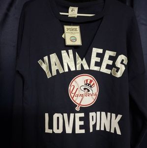 Victoria Secret NY Yankees shirt